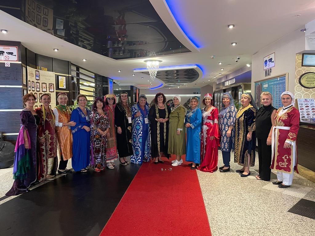 Dragos Musiki Derneği Türk Dünyası Korosu, Manavgat Korolar Festivali’nde Göz Doldurdu